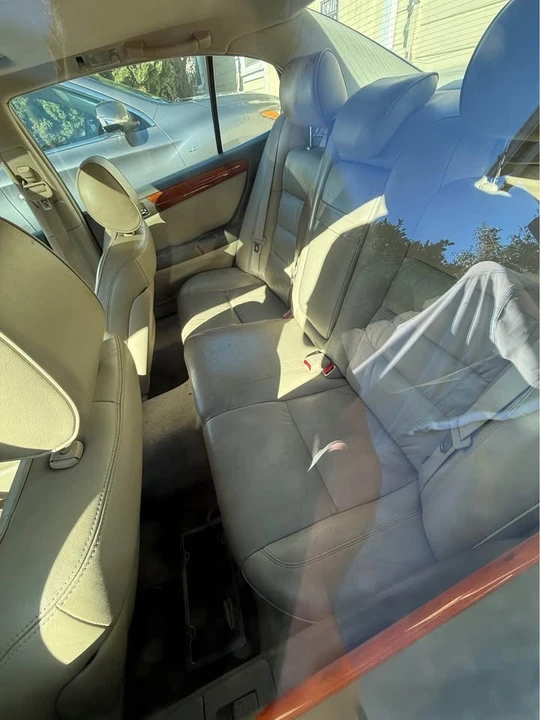 2001 Lexus GS 2nd Gen - Image 6 of 6