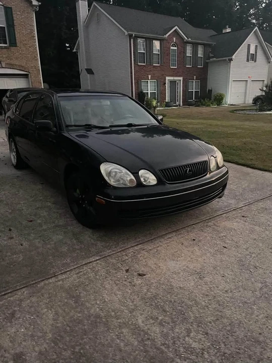 2001 Lexus GS 2nd Gen - Image 3 of 3