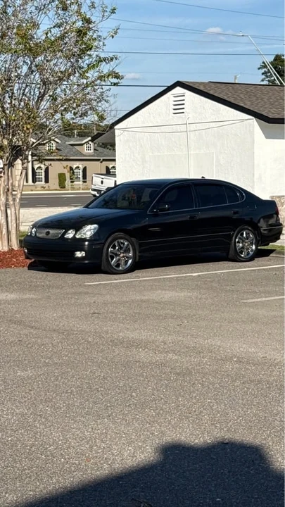 2001 Lexus GS 2nd Gen - Image 4 of 4