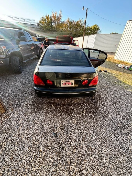 2001 Lexus GS 2nd Gen - Image 3 of 5