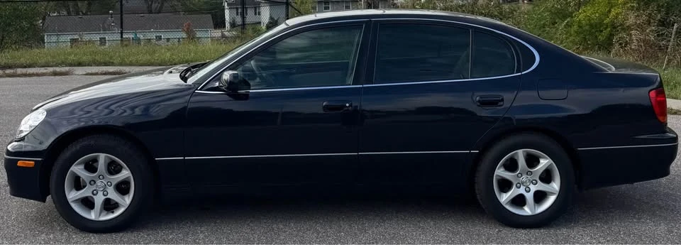 2001 Lexus GS 2nd Gen - Image 9 of 16