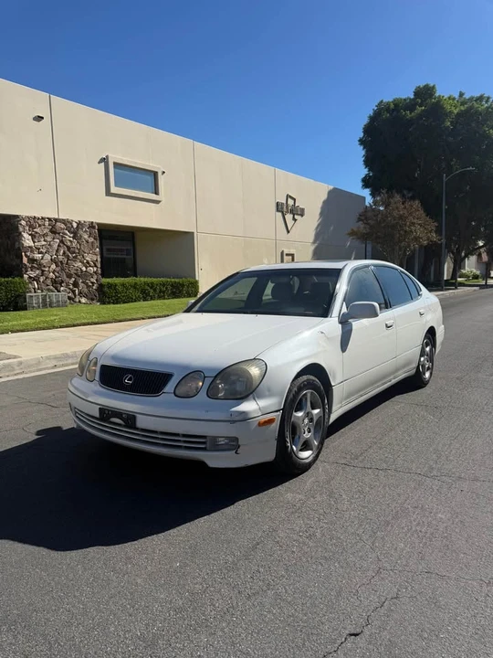 2001 Lexus GS 2nd Gen - Image 3 of 9