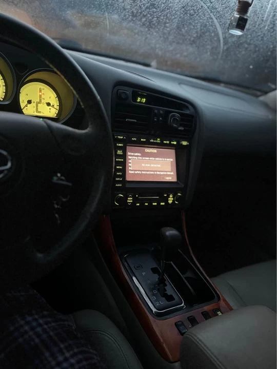2001 Lexus GS 2nd Gen - Image 7 of 8