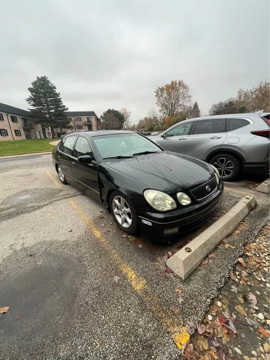2001 Lexus GS 2nd Gen - Image 5 of 10