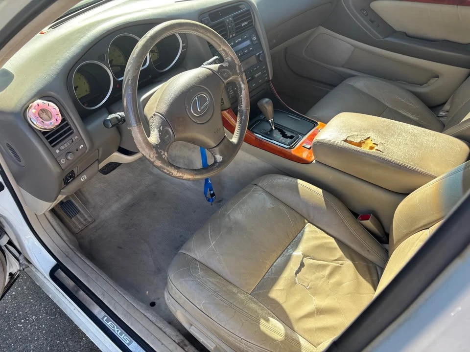 2001 Lexus GS 2nd Gen - Image 6 of 16