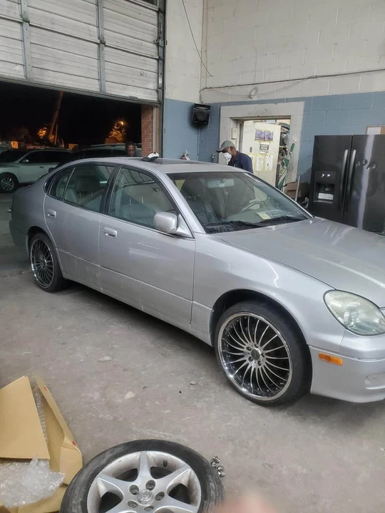 2001 Lexus GS 2nd Gen - Image 3 of 5