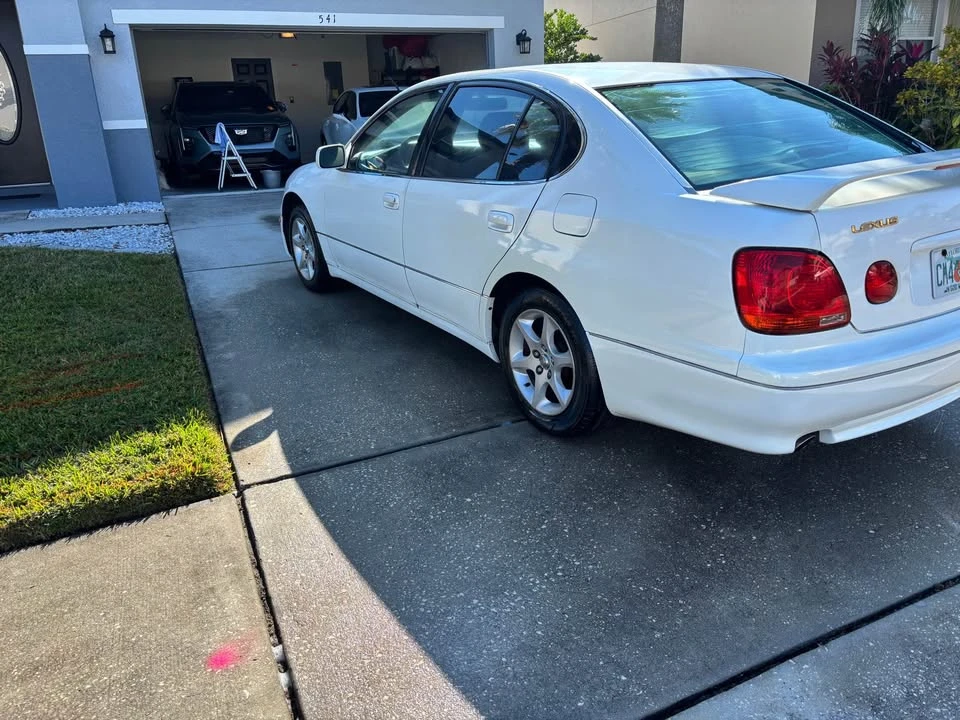 2001 Lexus GS 2nd Gen - Image 12 of 16