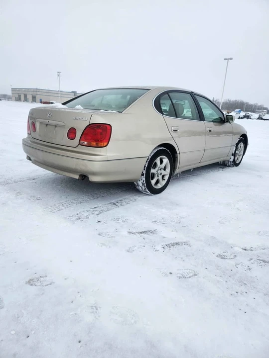 2001 Lexus GS 2nd Gen - Image 4 of 19