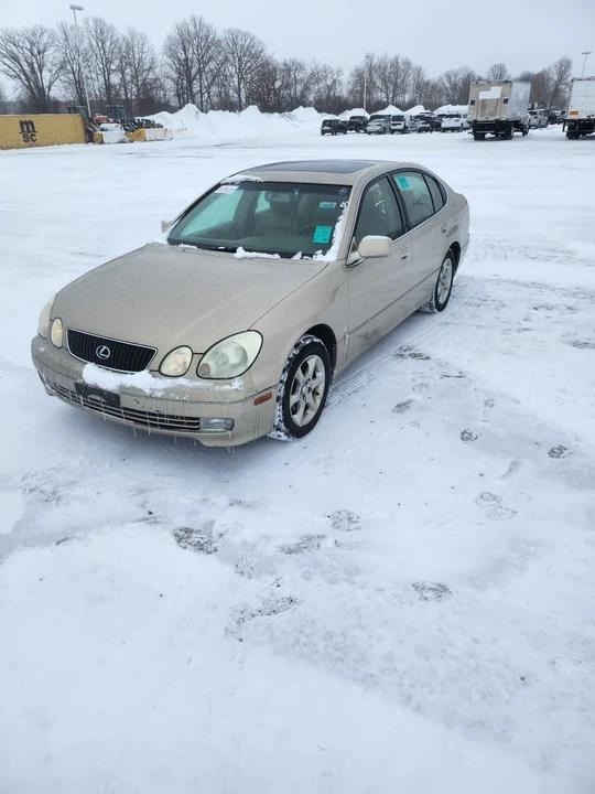 2001 Lexus GS 2nd Gen - Image 17 of 19