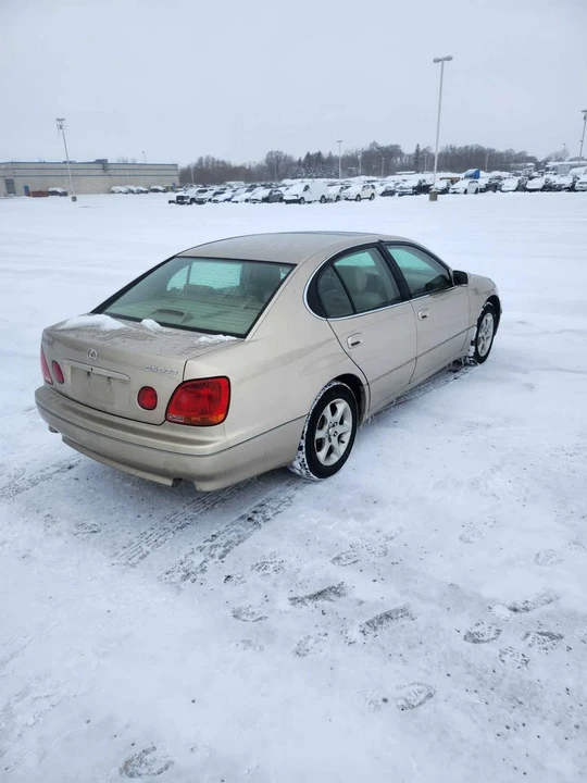 2001 Lexus GS 2nd Gen - Image 13 of 19