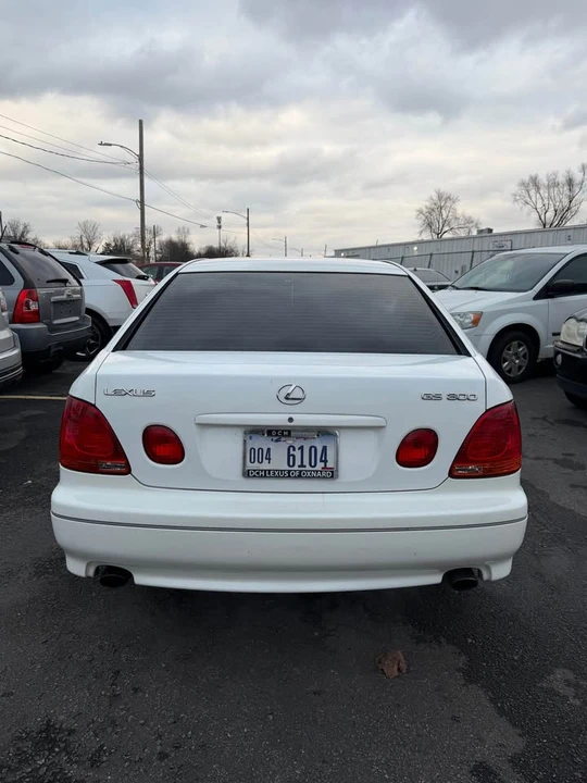 2001 Lexus GS 2nd Gen - Image 6 of 17