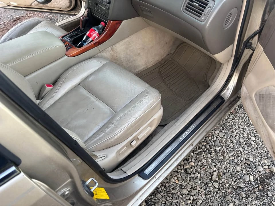 2001 Lexus GS 2nd Gen - Image 7 of 8