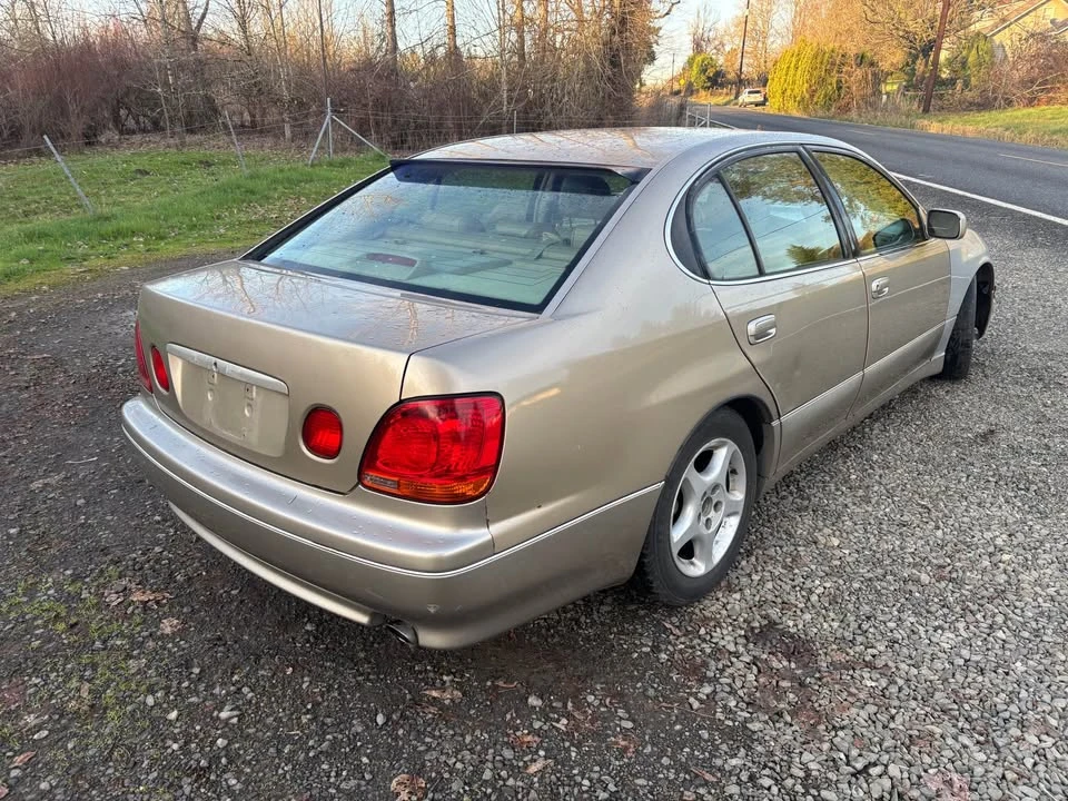 2001 Lexus GS 2nd Gen - Image 3 of 8