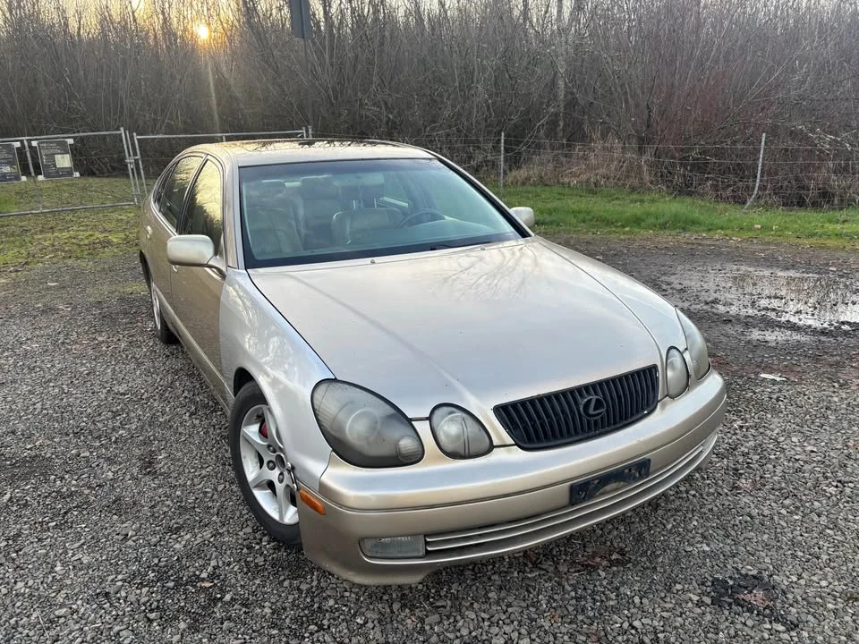 2001 Lexus GS 2nd Gen - Image 4 of 8