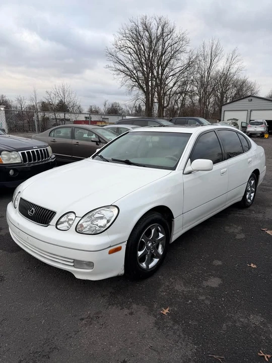 2001 Lexus GS 2nd Gen - Image 3 of 17