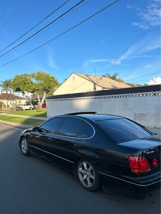 2001 Lexus GS 2nd Gen - Image 5 of 9