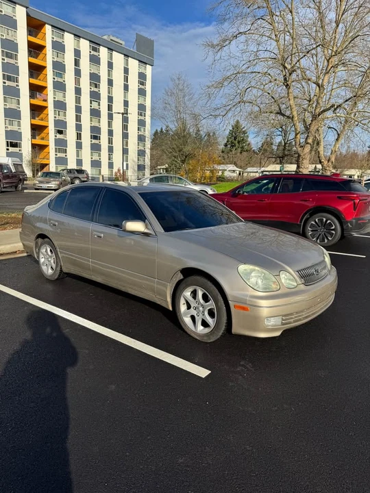 2001 Lexus GS 2nd Gen - Image 5 of 10