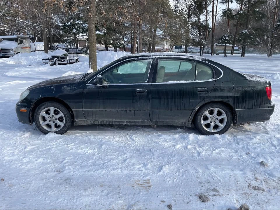2001 Lexus GS 2nd Gen - Image 2 of 8