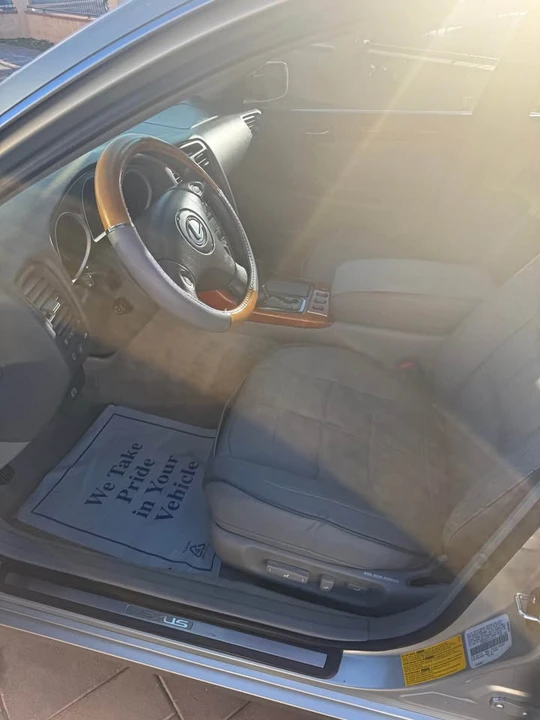 2001 Lexus GS 2nd Gen - Image 11 of 20