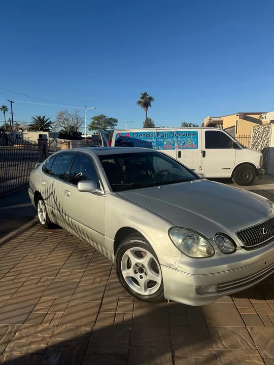 2001 Lexus GS 2nd Gen - Image 2 of 20