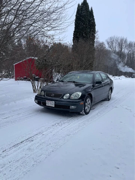 2001 Lexus GS 2nd Gen - Image 2 of 15