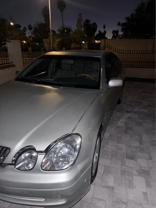 2001 Lexus GS 2nd Gen - Image 2 of 20