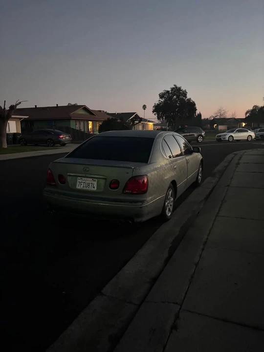 2001 Lexus GS 2nd Gen - Image 5 of 6