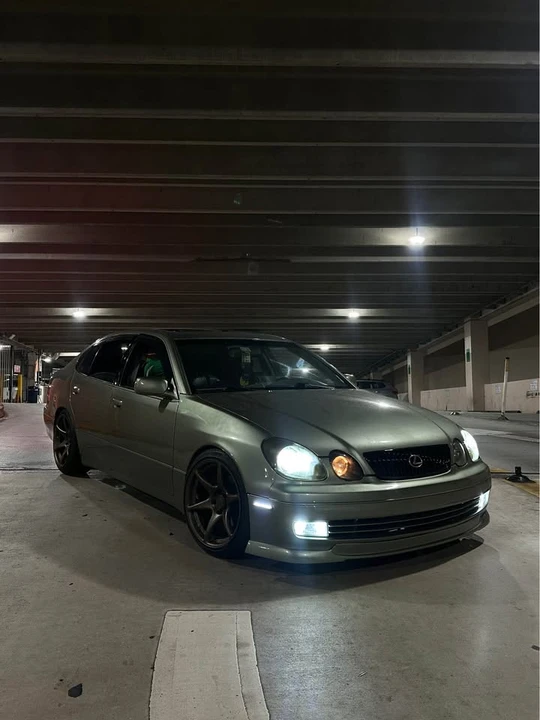 2001 Lexus GS 2nd Gen - Image 8 of 14