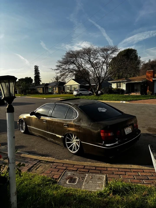2001 Lexus GS 2nd Gen - Image 3 of 5