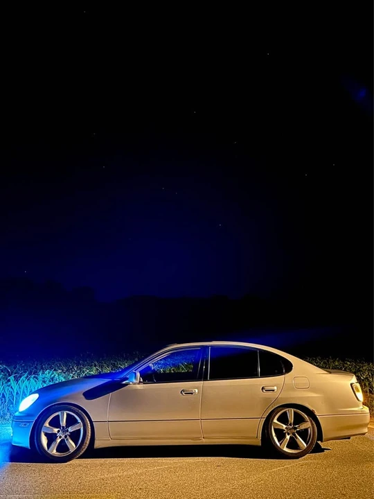2001 Lexus GS 2nd Gen - Image 8 of 12