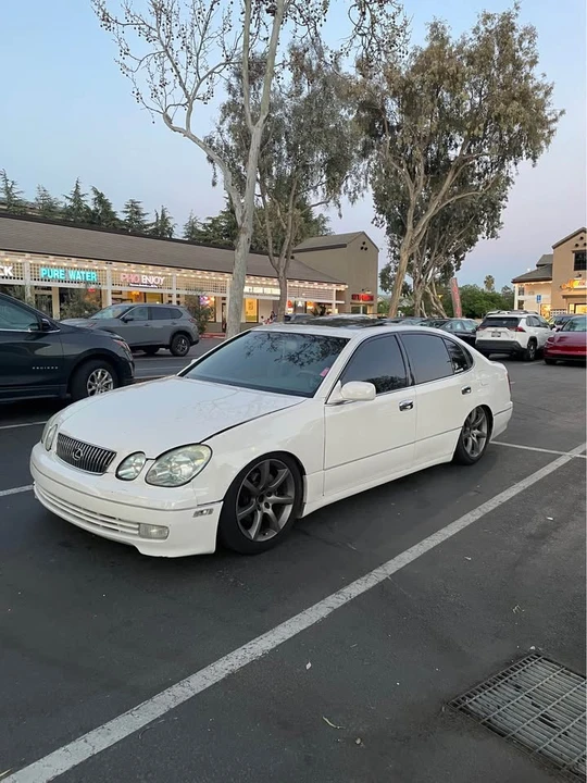 2001 Lexus GS 2nd Gen - Image 5 of 5