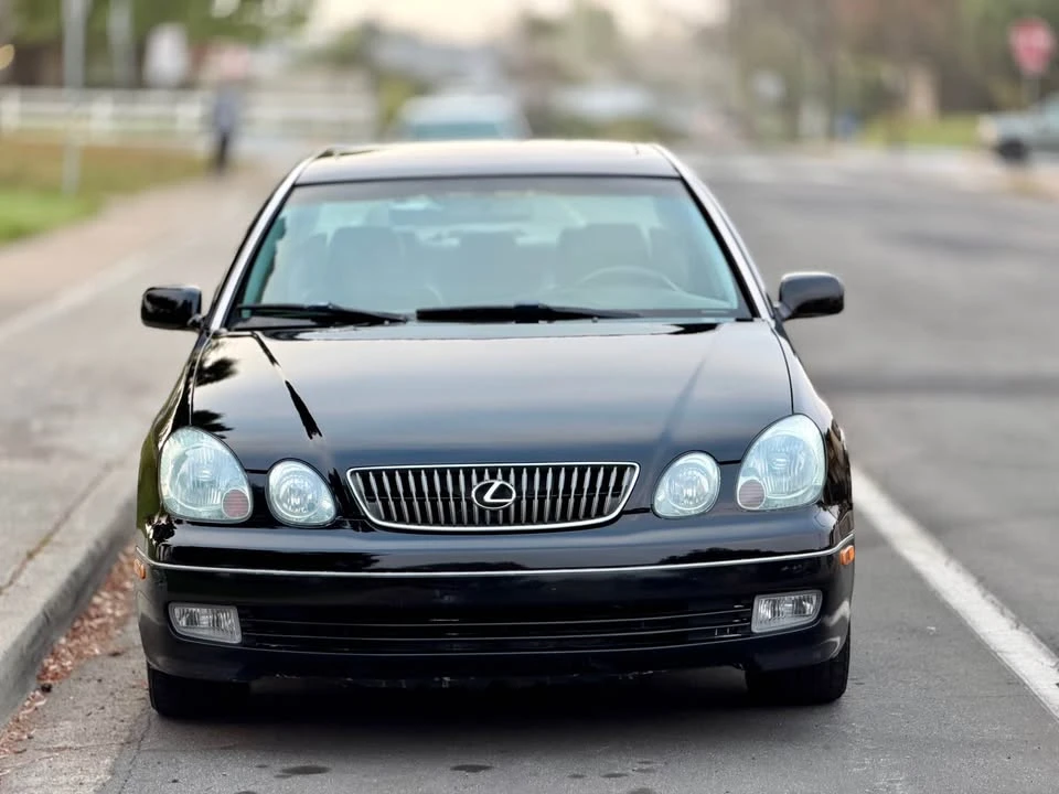 2001 Lexus GS 2nd Gen - Image 3 of 13