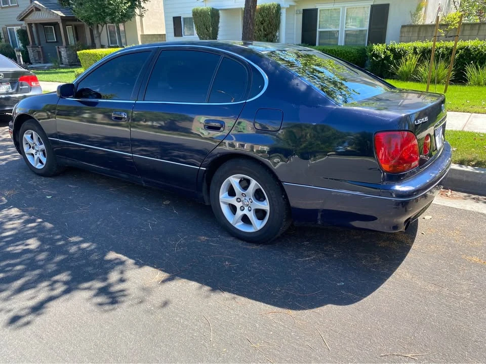 2001 Lexus GS 2nd Gen - Image 5 of 8
