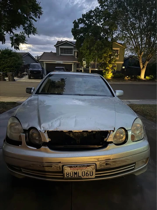 2001 Lexus GS 2nd Gen - Image 3 of 4