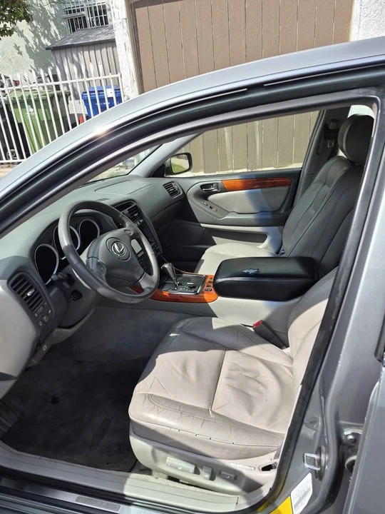 2001 Lexus GS 2nd Gen - Image 6 of 8