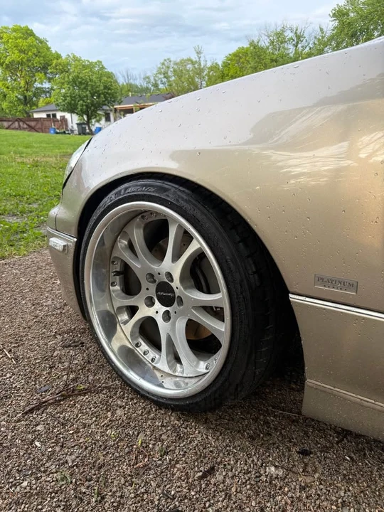 2001 Lexus GS 2nd Gen - Image 13 of 13