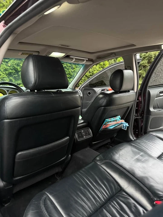 2001 Lexus GS 2nd Gen - Image 14 of 18