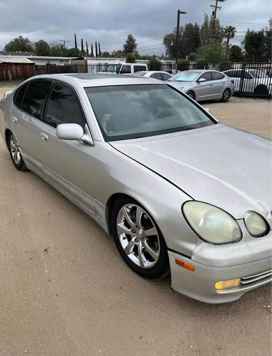 2001 Lexus GS 2nd Gen - Image 7 of 7