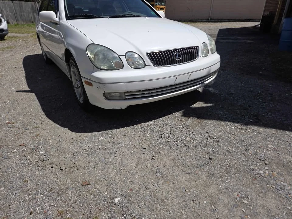 2001 Lexus GS 2nd Gen - Image 6 of 9