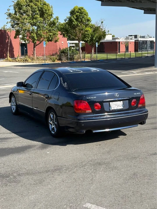 2001 Lexus GS 2nd Gen - Image 5 of 10
