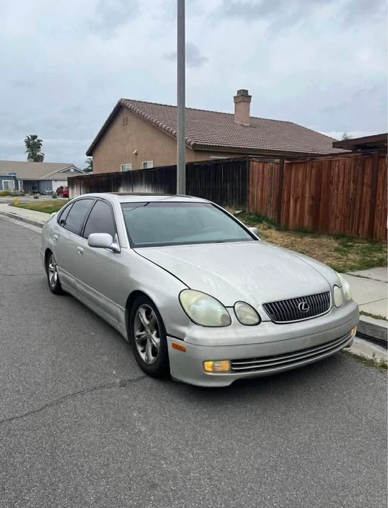 2001 Lexus GS 2nd Gen - Image 6 of 7