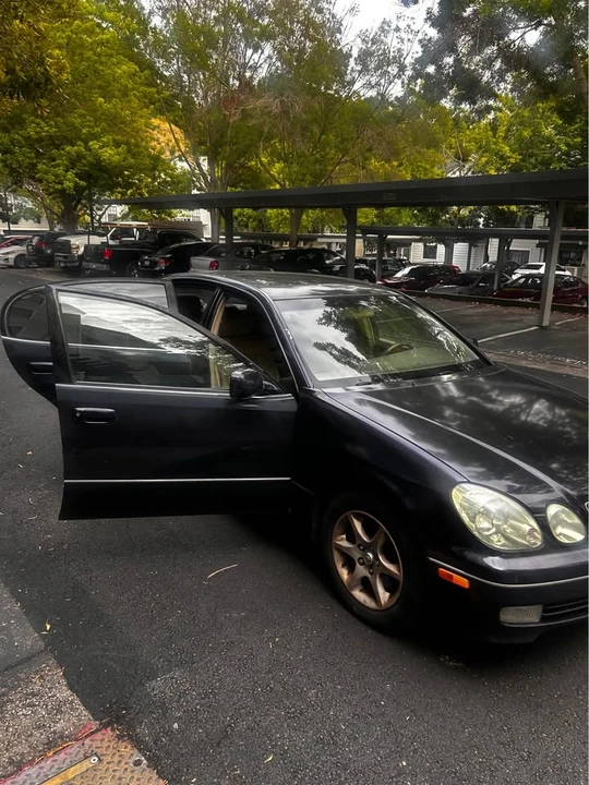 2001 Lexus GS 2nd Gen - Image 4 of 7