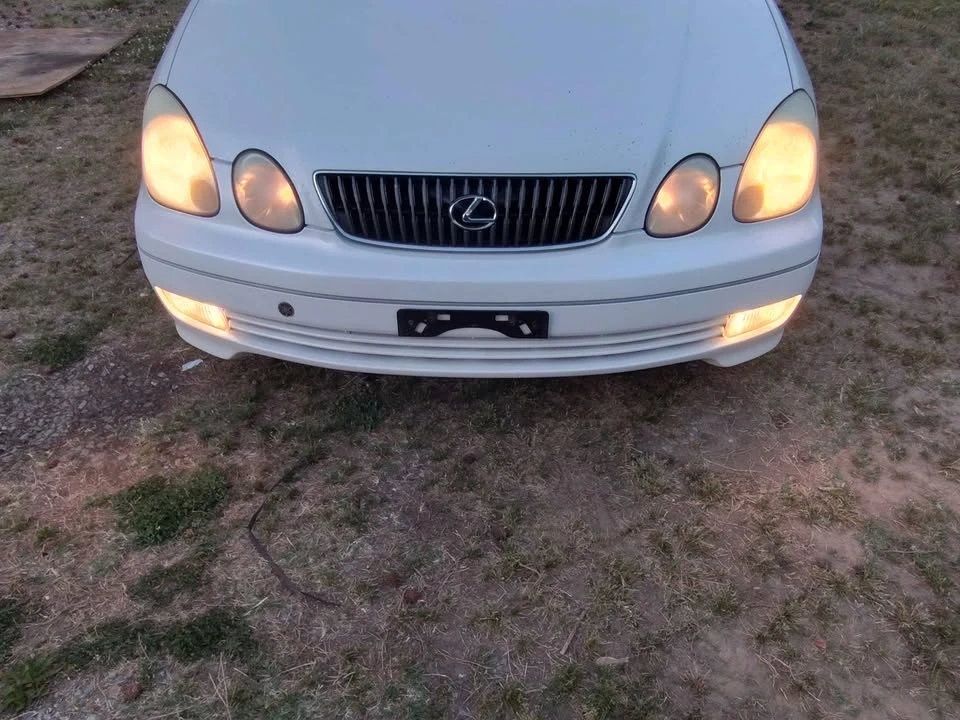 2001 Lexus GS 2nd Gen - Image 5 of 8