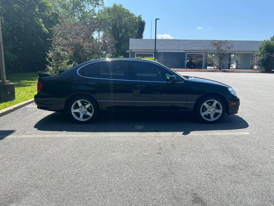 2001 Lexus GS 2nd Gen - Image 7 of 31