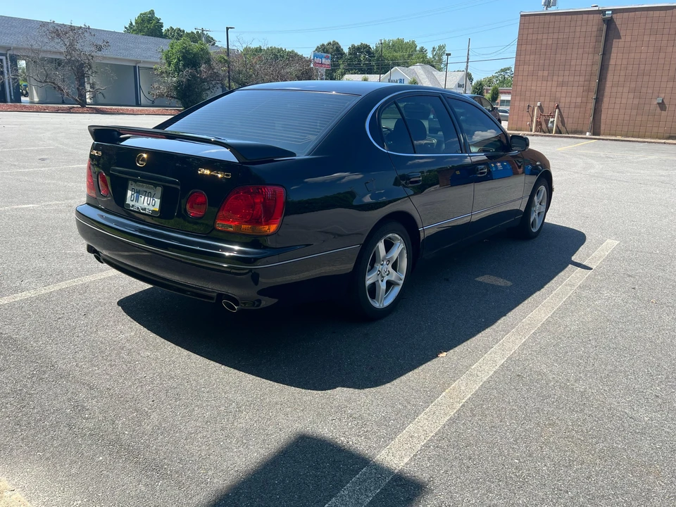 2001 Lexus GS 2nd Gen - Image 6 of 31