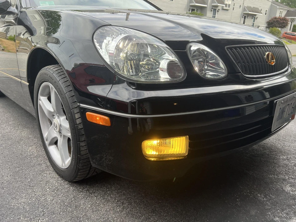 2001 Lexus GS 2nd Gen - Image 9 of 31