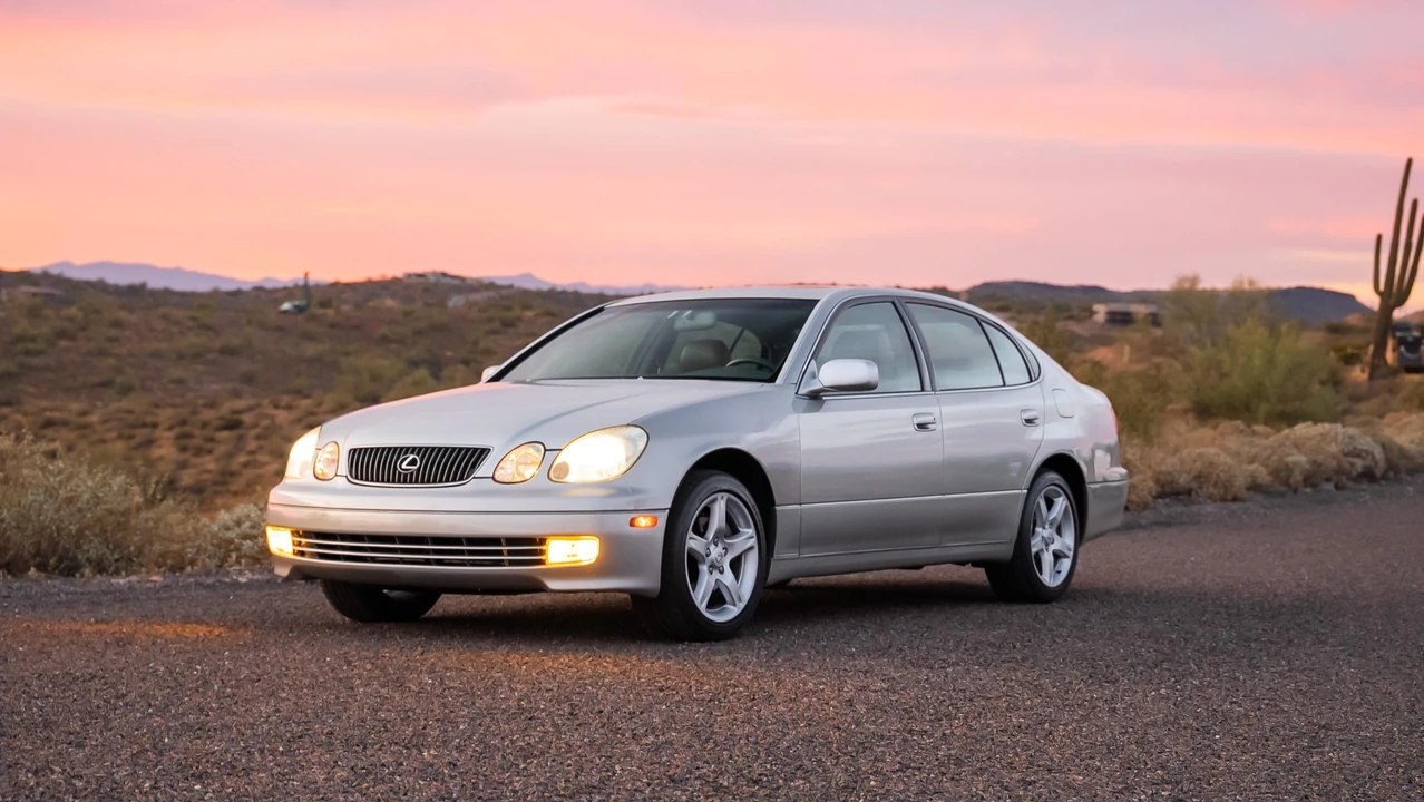 2001 Lexus GS 2nd Gen - Image 9 of 31
