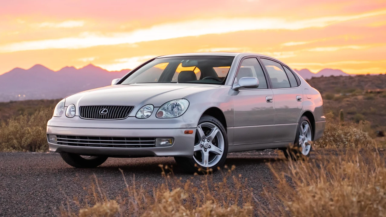 2001 Lexus GS 2nd Gen - Image 8 of 31