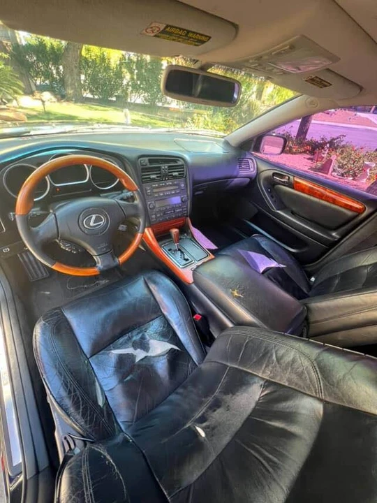 2001 Lexus GS 2nd Gen - Image 5 of 5