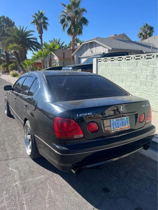 2001 Lexus GS 2nd Gen - Image 4 of 7